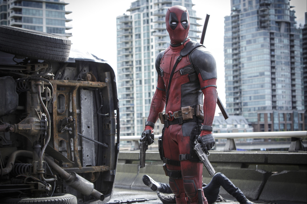 Optø, optø, frost tø rent faktisk barm Marvel's Deadpool Movie - Samurai Swords and Guns - A look at the Katana  Deadpool uses. - Ronin Katana